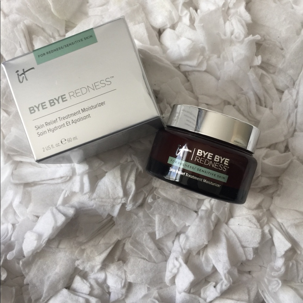 It Cosmetics Bye Bye Redness Moisturizer